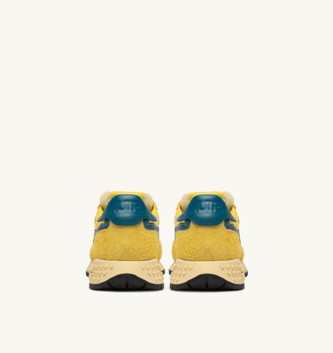 ZAPATILLAS BAJAS REELWIND EN AMARILLO Y ANTE Y NYLON CORSAIR ZAPATILLAS BAJAS REELWIND EN AMARILLO Y ANTE Y NYLON CORSAIR