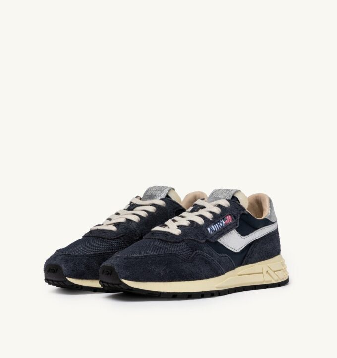 ZAPATILLAS BAJAS REELWIND EN ANTE Y CUERO DE NYLON EN TONOS ESPACIALES Y PLATEADOS ZAPATILLAS BAJAS REELWIND EN ANTE Y CUERO DE NYLON EN TONOS ESPACIALES Y PLATEADOS