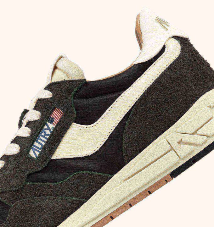 ZAPATILLAS BAJAS REELWIND EN ANTE Y NYLON COLOR TURBA Y NUEZ