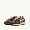 ZAPATILLAS BAJAS REELWIND EN ÉBANO Y BORDADO BLANCO ZAPATILLAS BAJAS REELWIND EN ÉBANO Y BORDADO BLANCO