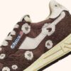 ZAPATILLAS BAJAS REELWIND EN ÉBANO Y BORDADO BLANCO ZAPATILLAS BAJAS REELWIND EN ÉBANO Y BORDADO BLANCO