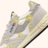 ZAPATILLAS BAJAS REELWIND EN BLANCO Y BORDADO DE RANÚCULA ZAPATILLAS BAJAS REELWIND EN BLANCO Y BORDADO DE RANÚCULA