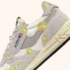 ZAPATILLAS BAJAS REELWIND EN BLANCO Y BORDADO DE RANÚCULA ZAPATILLAS BAJAS REELWIND EN BLANCO Y BORDADO DE RANÚCULA