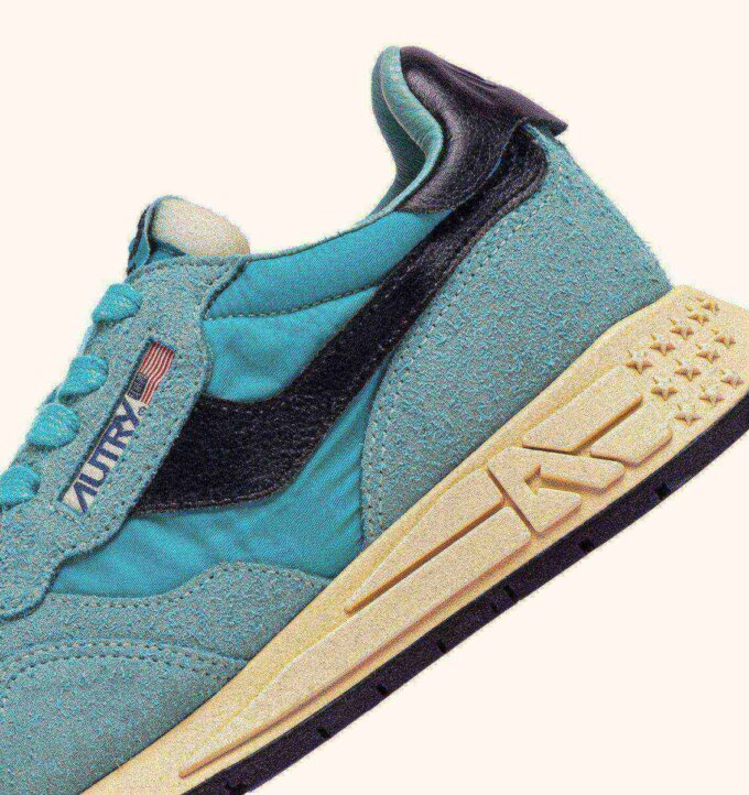 ZAPATILLAS BAJAS REELWIND EN NYLON, ANTE Y CUERO, COLOR CAPRI Y NEGRO ZAPATILLAS BAJAS REELWIND EN NYLON, ANTE Y CUERO, COLOR CAPRI Y NEGRO