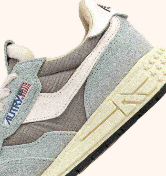 ZAPATILLAS BAJAS REELWIND EN NYLON Y ANTE GRIS IRIS Y MALVAVISCO ZAPATILLAS BAJAS REELWIND EN NYLON Y ANTE GRIS IRIS Y MALVAVISCO