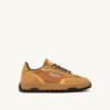 ZAPATILLAS BAJAS WILDPACE DE MALLA DE ESPINO AMARILLO Y ANTE ZAPATILLAS BAJAS WILDPACE DE MALLA DE ESPINO AMARILLO Y ANTE
