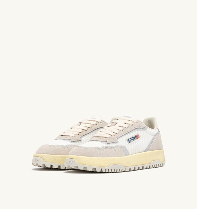 ZAPATILLAS BAJAS WILDPACE EN MALLA Y ANTE BLANCO Y MALVAVISCO ZAPATILLAS BAJAS WILDPACE EN MALLA Y ANTE BLANCO Y MALVAVISCO