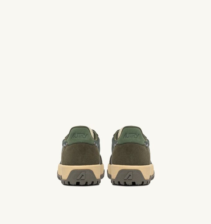 ZAPATILLAS BAJAS WILDPACE EN MALLA Y ANTE MILITAR Y SCHIO ZAPATILLAS BAJAS WILDPACE EN MALLA Y ANTE MILITAR Y SCHIO