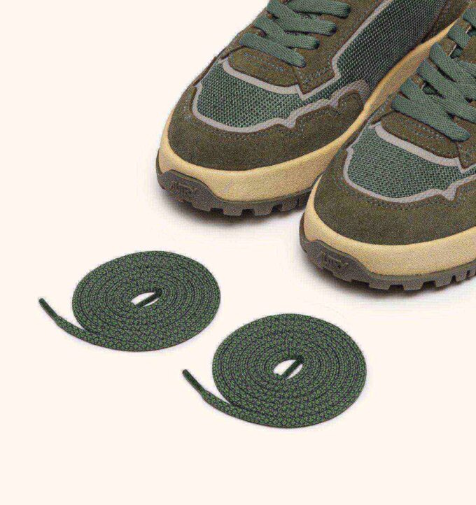 ZAPATILLAS BAJAS WILDPACE EN MALLA Y ANTE MILITAR Y SCHIO ZAPATILLAS BAJAS WILDPACE EN MALLA Y ANTE MILITAR Y SCHIO
