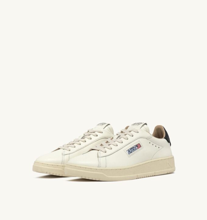 ZAPATILLAS DALLAS BAJAS EN PIEL BLANCA Y ESPACIAL