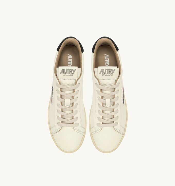 ZAPATILLAS DALLAS BAJAS EN PIEL BLANCA Y ESPACIAL