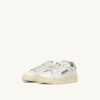 ZAPATILLAS DALLAS KIDS BAJAS DE PIEL BLANCA Y ROSA POLVO