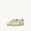 ZAPATILLAS DALLAS KIDS NIÑOS BAJAS EN CUERO COLOR MALVAVISCO Y AZÚCAR MORENA