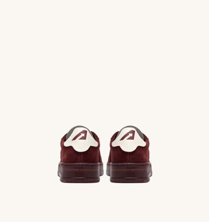 ZAPATILLAS DALLAS LOW EN ANTE COLOR MALVAVISCO Y CHIANTI ZAPATILLAS DALLAS LOW EN ANTE COLOR MALVAVISCO Y CHIANTI