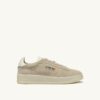 ZAPATILLAS DALLAS LOW EN ANTE MARSHMALLOW Y PAPYRUS ZAPATILLAS DALLAS LOW EN ANTE MARSHMALLOW Y PAPYRUS