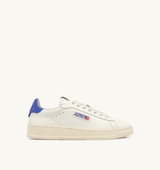 ZAPATILLAS DALLAS LOW EN PIEL AZUL Y MALVAVISCO