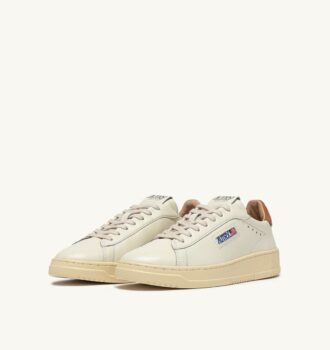 ZAPATILLAS DALLAS LOW EN PIEL MARSHMALLOW Y BROWN SUGAR