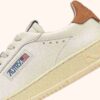 ZAPATILLAS DALLAS LOW EN PIEL MARSHMALLOW Y BROWN SUGAR