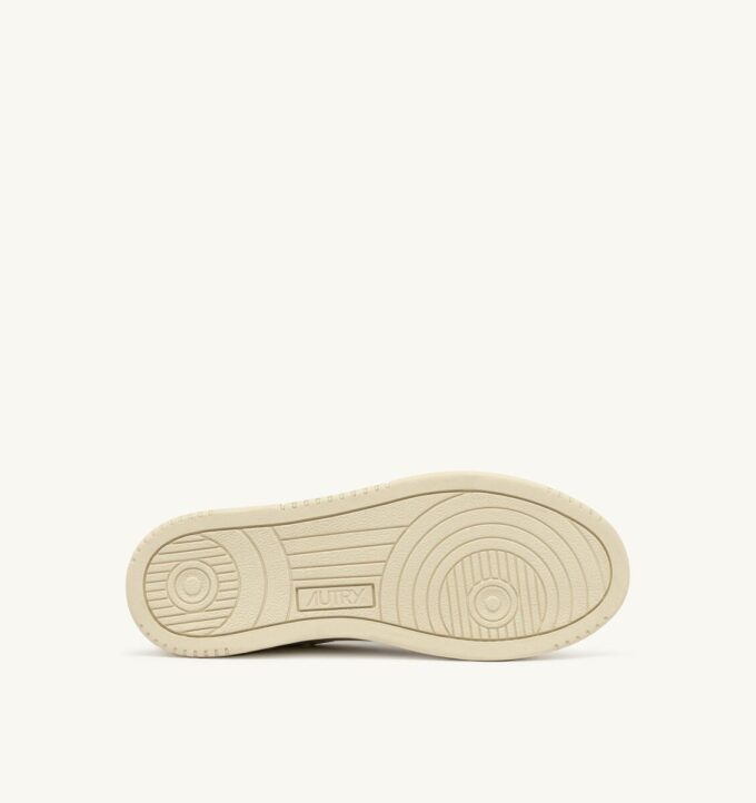 ZAPATILLAS DALLAS LOW EN PIEL MARSHMALLOW Y BUTTERCUP ZAPATILLAS DALLAS LOW EN PIEL MARSHMALLOW Y BUTTERCUP
