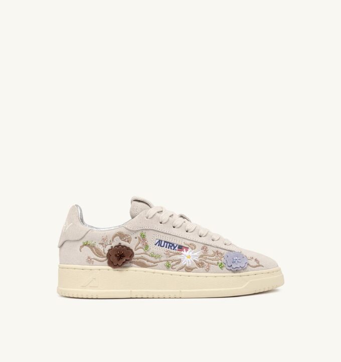 ZAPATILLAS DALLAS LOW ‘FLORAL’ EN ANTE BLANCO ZAPATILLAS DALLAS LOW ‘FLORAL’ EN ANTE BLANCO
