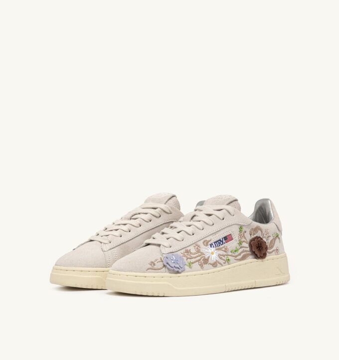ZAPATILLAS DALLAS LOW ‘FLORAL’ EN ANTE BLANCO ZAPATILLAS DALLAS LOW ‘FLORAL’ EN ANTE BLANCO