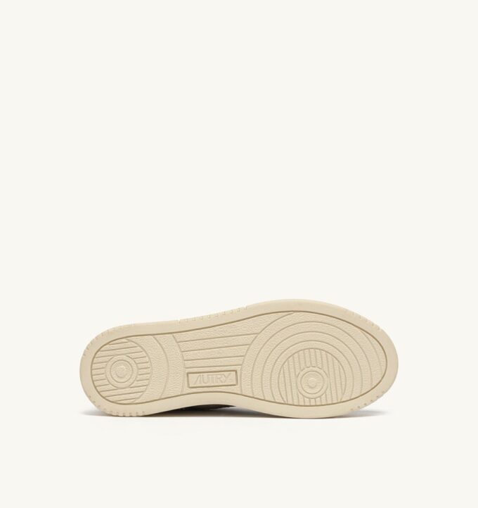 ZAPATILLAS DALLAS LOW ‘SPARKLING’ CON LENTEJUELAS DE ACERO ZAPATILLAS DALLAS LOW ‘SPARKLING’ CON LENTEJUELAS DE ACERO