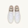 ZAPATILLAS DE GOLF BAJAS EN PIEL BLANCA ZAPATILLAS DE GOLF BAJAS EN PIEL BLANCA