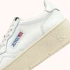 ZAPATILLAS DE PLATAFORMA MEDALIST EN PIEL BLANCA ZAPATILLAS DE PLATAFORMA MEDALIST EN PIEL BLANCA