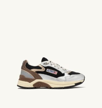 ZAPATILLAS HYPERWAY DE PIEL LAMINADA Y MALLA NEGRAS Y PLATEADAS