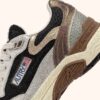 ZAPATILLAS HYPERWAY DE PIEL LAMINADA Y MALLA NEGRAS Y PLATEADAS