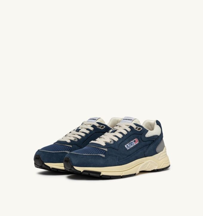 ZAPATILLAS HYPERWAY EN ANTE Y MALLA EN AZUL ENSIGN Y PLATEADO ZAPATILLAS HYPERWAY EN ANTE Y MALLA EN AZUL ENSIGN Y PLATEADO