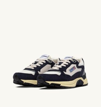 ZAPATILLAS HYPERWAY EN COLOR ESPACIAL Y ANTE Y MALLA EN TONO PLATEADO