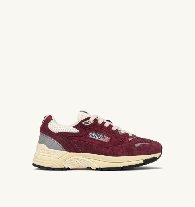 ZAPATILLAS HYPERWAY EN MALLA Y ANTE COLOR VINERY Y PLATA ZAPATILLAS HYPERWAY EN MALLA Y ANTE COLOR VINERY Y PLATA