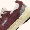 ZAPATILLAS HYPERWAY EN MALLA Y ANTE COLOR VINERY Y PLATA ZAPATILLAS HYPERWAY EN MALLA Y ANTE COLOR VINERY Y PLATA