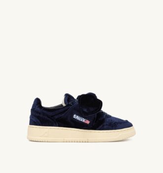 ZAPATILLAS MEDALIST LOW BOW ‘VELVET’ COLOR AZUL