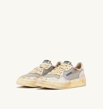 zapatillas medalist low super vintage de piel y malla grises y blancas 2 330x350 - ZAPATILLAS MEDALIST LOW SUPER VINTAGE DE PIEL Y MALLA GRISES Y BLANCAS
