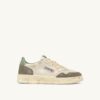 ZAPATILLAS MEDALIST LOW SUPER VINTAGE EN ANTE Y CUERO ARENA ZAPATILLAS MEDALIST LOW SUPER VINTAGE EN ANTE Y CUERO ARENA