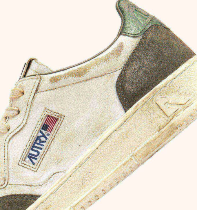 ZAPATILLAS MEDALIST LOW SUPER VINTAGE EN ANTE Y CUERO ARENA ZAPATILLAS MEDALIST LOW SUPER VINTAGE EN ANTE Y CUERO ARENA
