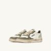 ZAPATILLAS MEDALIST LOW SUPER VINTAGE EN BLANCO SUSURRO, VERDE Y PLATA ZAPATILLAS MEDALIST LOW SUPER VINTAGE EN BLANCO SUSURRO, VERDE Y PLATA