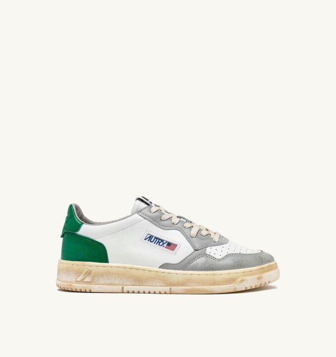 ZAPATILLAS MEDALIST LOW SUPER VINTAGE EN BLANCO, VERDE Y GRIS ZAPATILLAS MEDALIST LOW SUPER VINTAGE EN BLANCO, VERDE Y GRIS