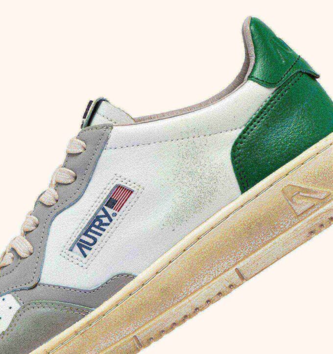 ZAPATILLAS MEDALIST LOW SUPER VINTAGE EN BLANCO, VERDE Y GRIS ZAPATILLAS MEDALIST LOW SUPER VINTAGE EN BLANCO, VERDE Y GRIS