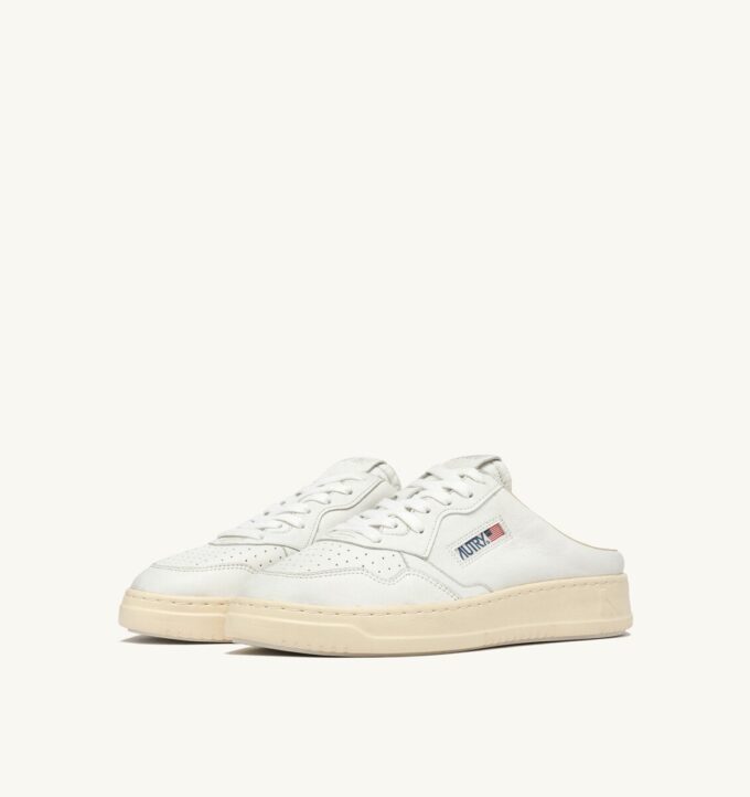 ZAPATILLAS MULE MEDALIST DE PIEL NAPA BLANCA ZAPATILLAS MULE MEDALIST DE PIEL NAPA BLANCA