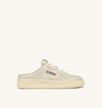 ZAPATILLAS MULE MEDALIST DE PIEL NAPA BLANCA INVERNAL ZAPATILLAS MULE MEDALIST DE PIEL NAPA BLANCA INVERNAL
