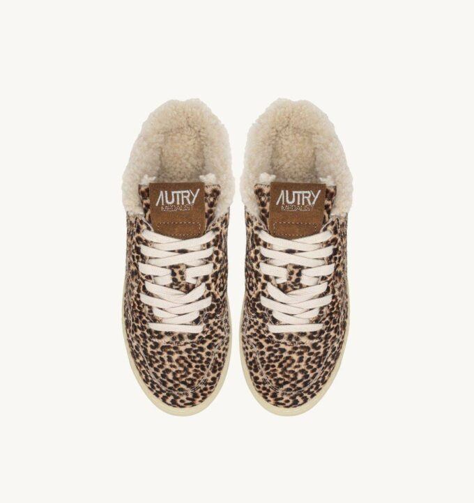 ZAPATILLAS MULE MEDALIST EN EFECTO DE PELO DE PONI LEOPARDO Y BORREGO ZAPATILLAS MULE MEDALIST EN EFECTO DE PELO DE PONI LEOPARDO Y BORREGO