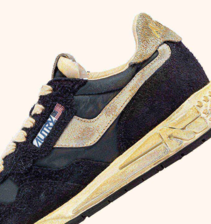 ZAPATILLAS REELWIND SUPER VINTAGE DE NYLON Y ANTE NEGROS ZAPATILLAS REELWIND SUPER VINTAGE DE NYLON Y ANTE NEGROS