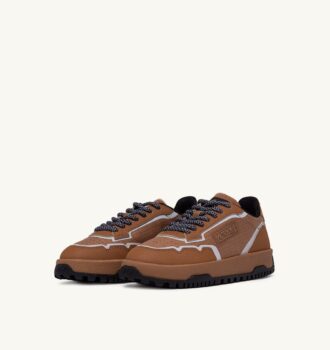 ZAPATILLAS WILDPACE LOW DE NYLON RIPSTOP Y CUERO COLOR AZÚCAR MARRÓN Y REFLEX
