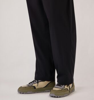 ZAPATILLAS WILDPACE LOW DE NYLON RIPSTOP Y CUERO COLOR CASTLE WALL Y TITANIO