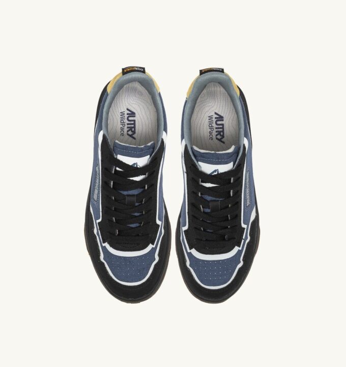 ZAPATILLAS WILDPACE LOW EN NYLON RIPSTOP Y CUERO COLOR AZUL OSCURO Y NEGRO ZAPATILLAS WILDPACE LOW EN NYLON RIPSTOP Y CUERO COLOR AZUL OSCURO Y NEGRO