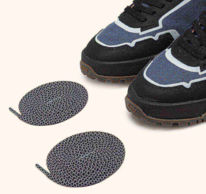 ZAPATILLAS WILDPACE LOW EN NYLON RIPSTOP Y CUERO COLOR AZUL OSCURO Y NEGRO ZAPATILLAS WILDPACE LOW EN NYLON RIPSTOP Y CUERO COLOR AZUL OSCURO Y NEGRO