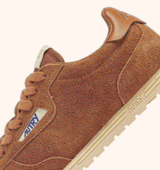 ZAPATILLAS WINDSPIN EN ANTE COLOR TIERRA ZAPATILLAS WINDSPIN EN ANTE COLOR TIERRA